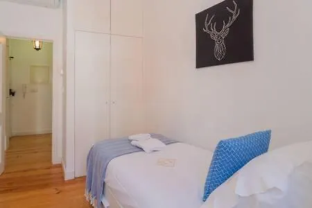 Old Town Chiado Balcony Aircon By Ld Apartments Lisbon