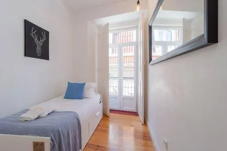 Old Town Chiado Balcony Aircon By Ld Apartments Lisbon