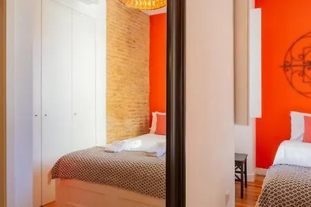 Old Town Chiado Balcony Aircon By Ld Apartments Lisbon